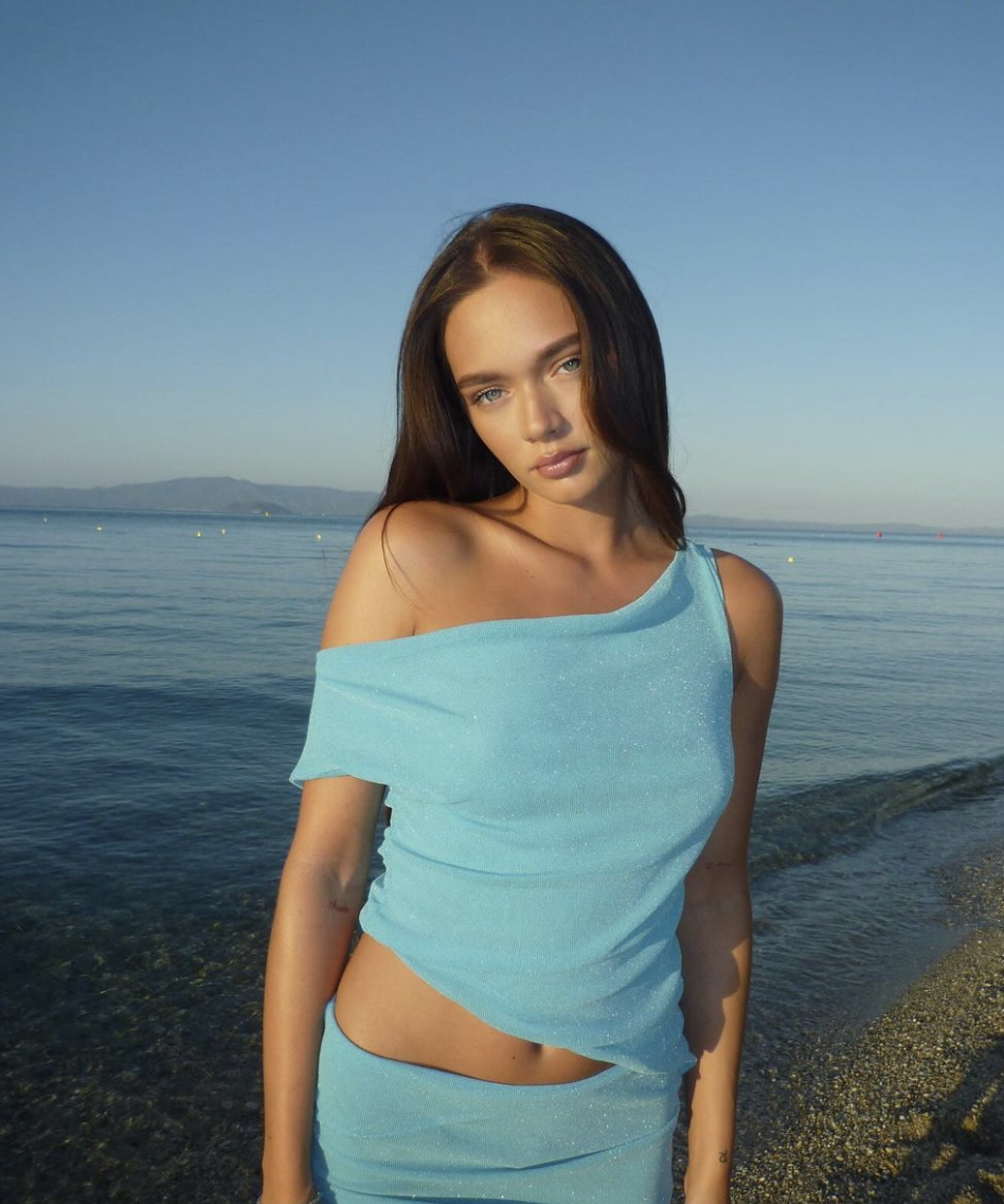 Daisy Tomlinson